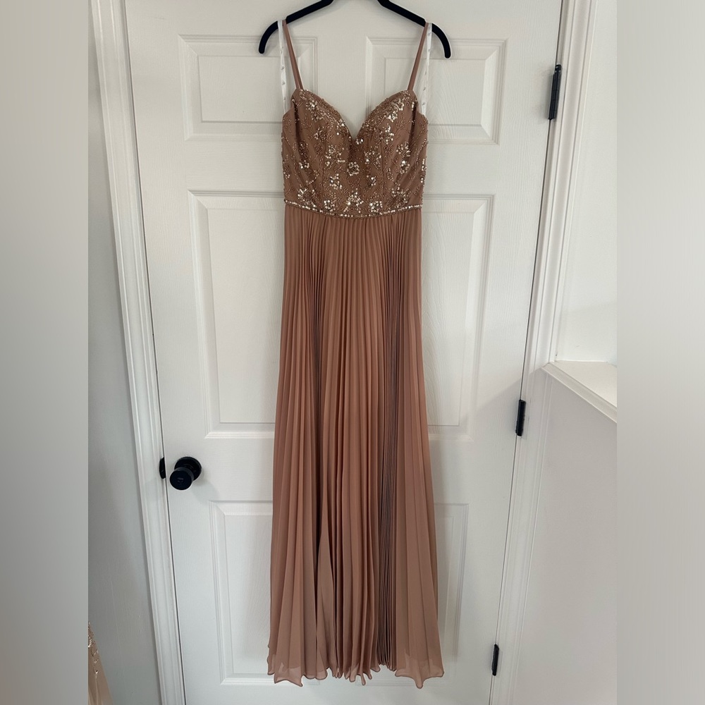 Adriana Papell Platinum Dress